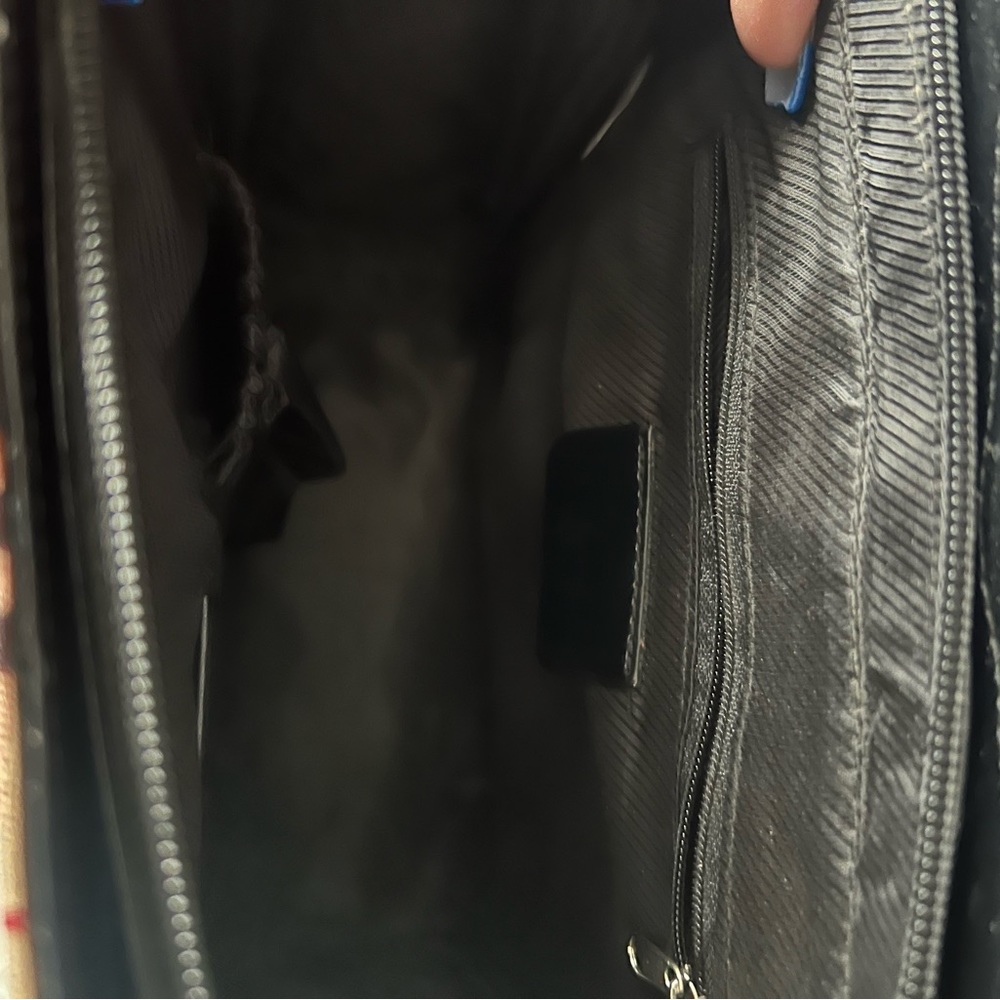 Burberry Shoulder Bag - Picture 4 of 7